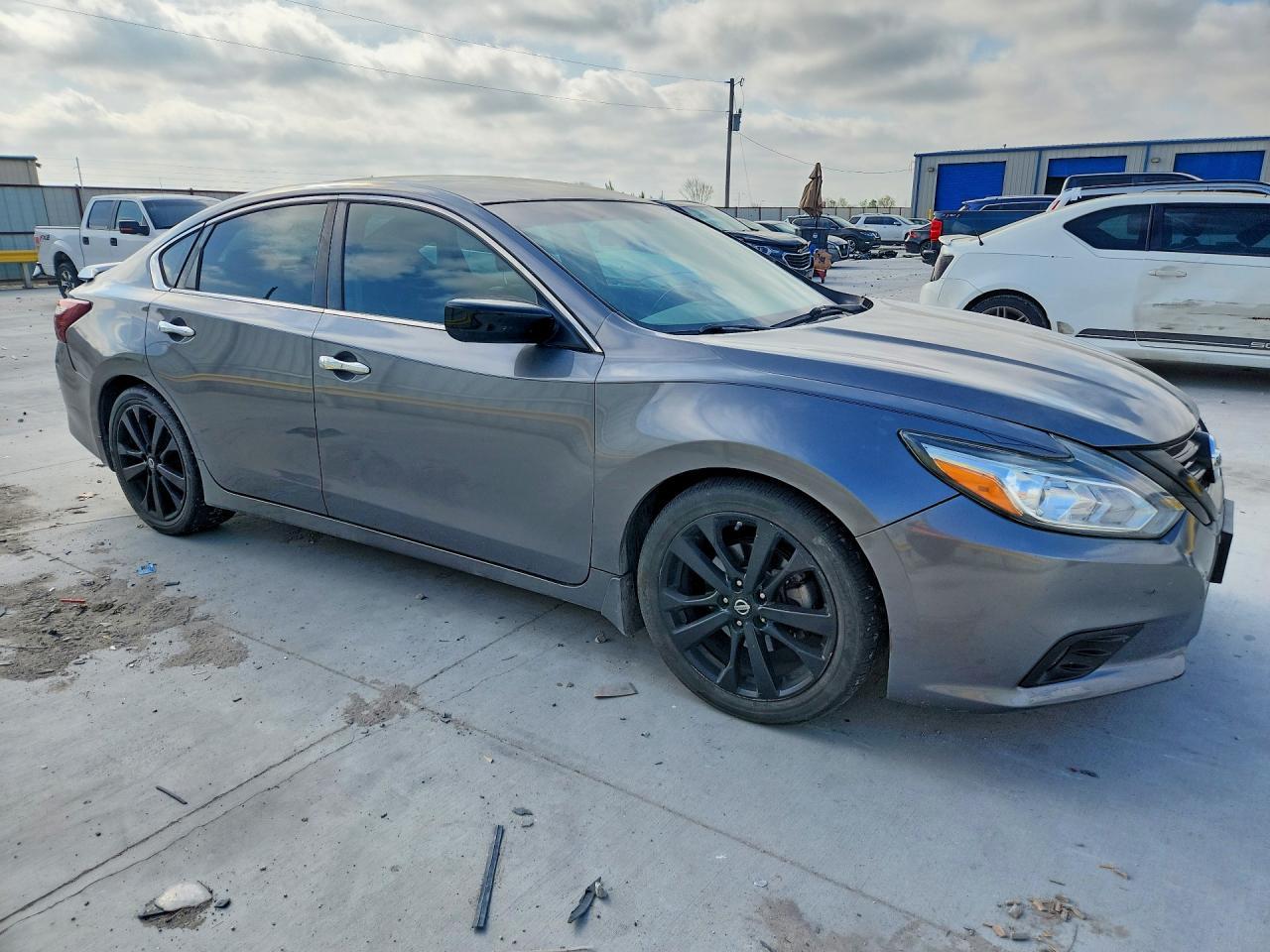 2018 Nissan Altima 2.5 Sr - Фото 4