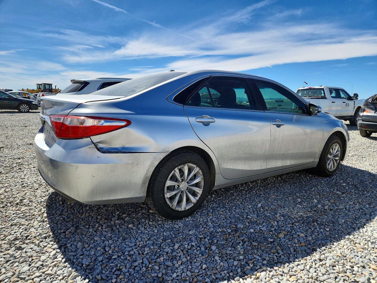 2015 Toyota Camry Hybrid Le - Фото 3