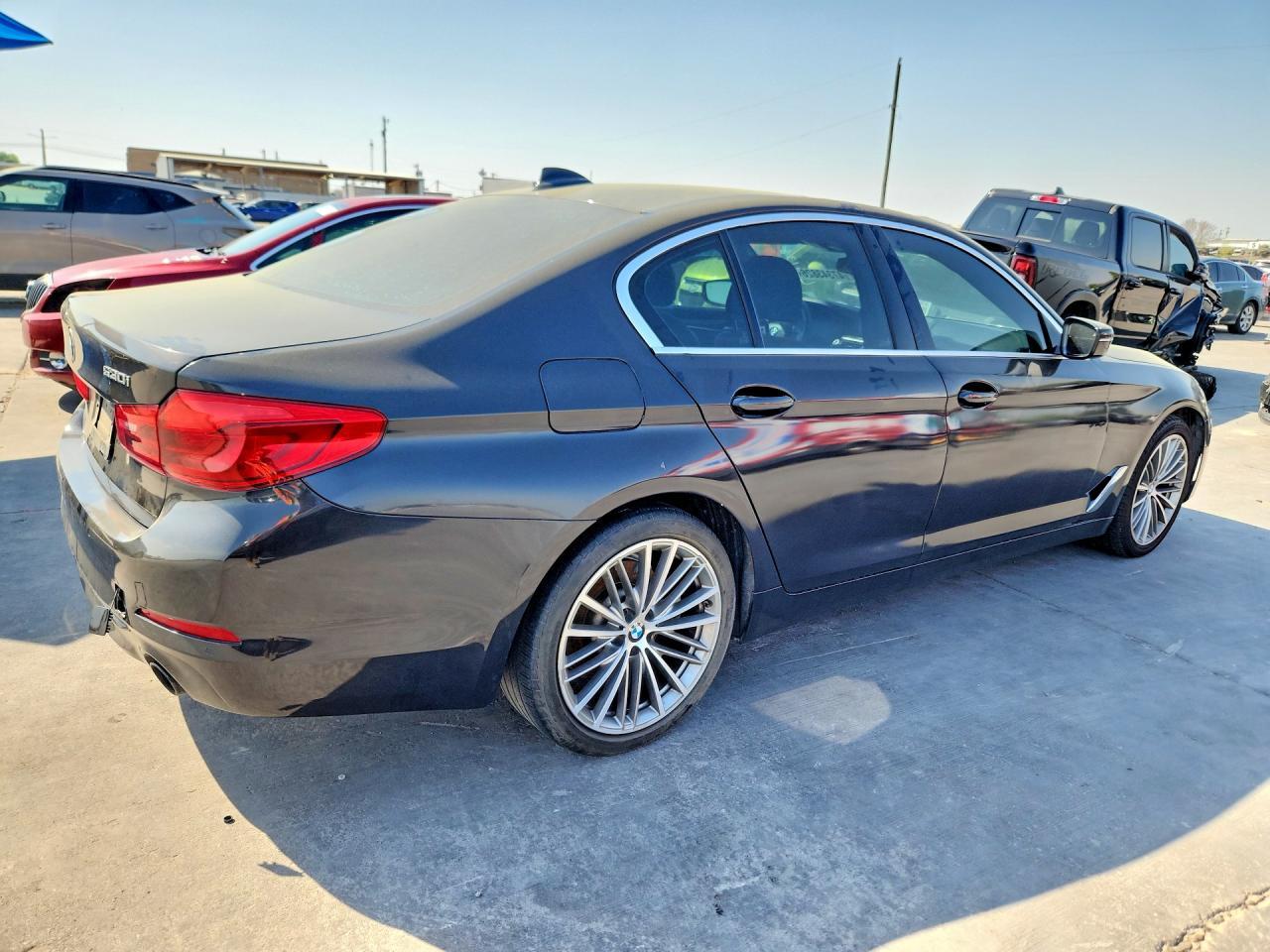2020 BMW 530 I - Фото 3
