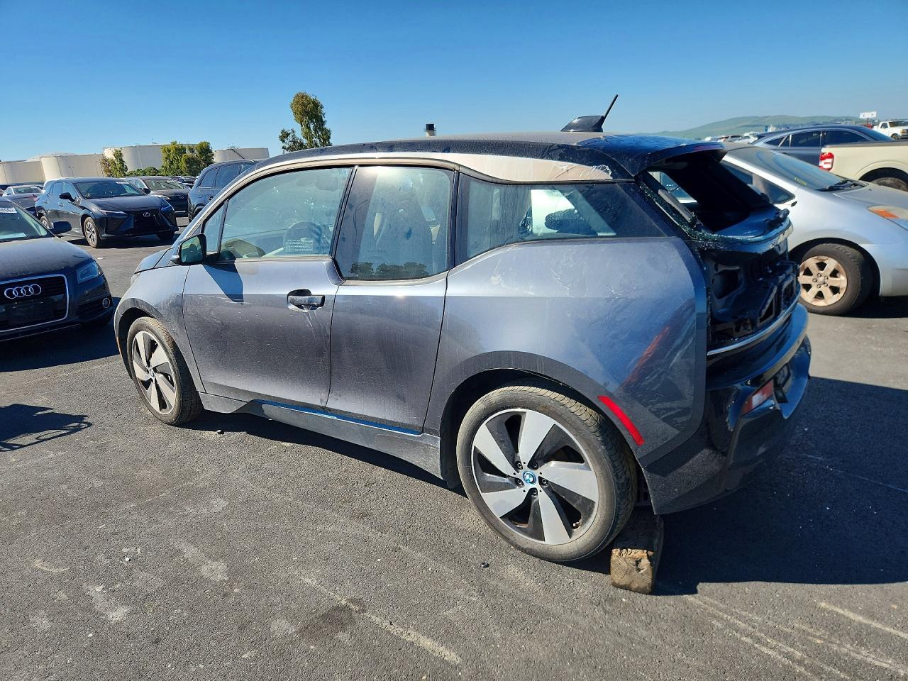 2019 BMW I3 - Фото 2