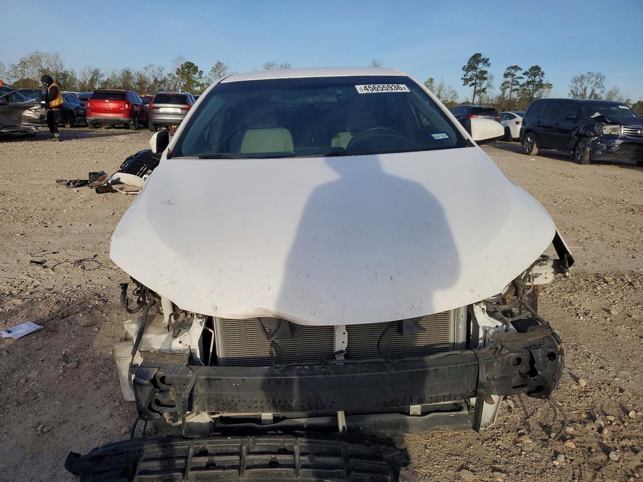 2016 Toyota Camry Le - Фото 5