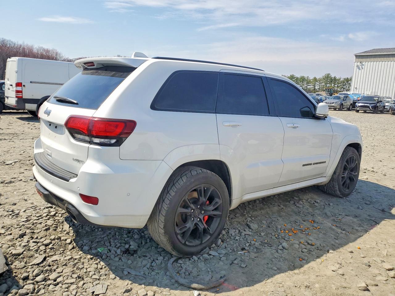 2017 Jeep Grand Cherokee Srt-8 - Image 3
