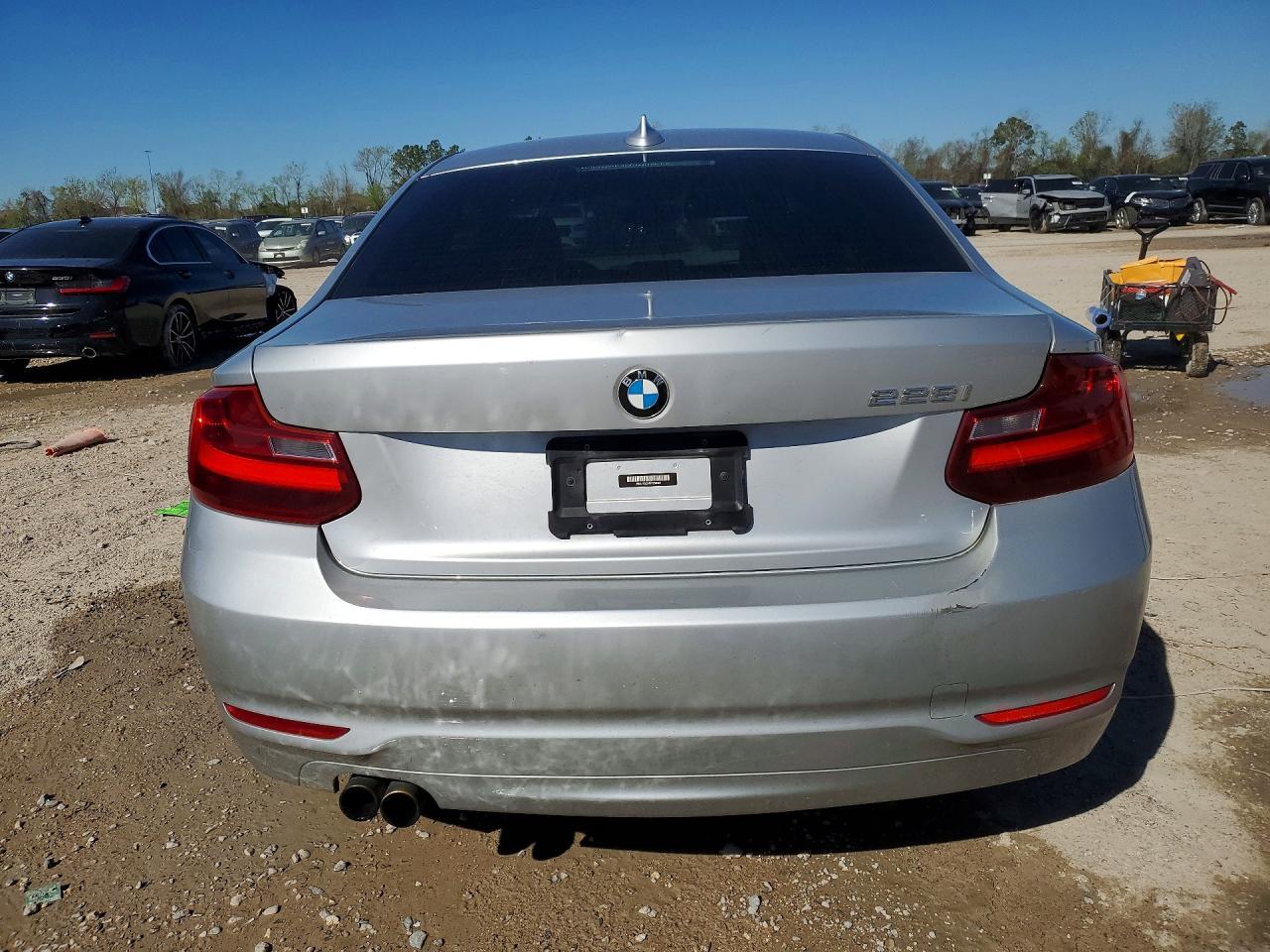 2015 BMW 228 I - Фото 6