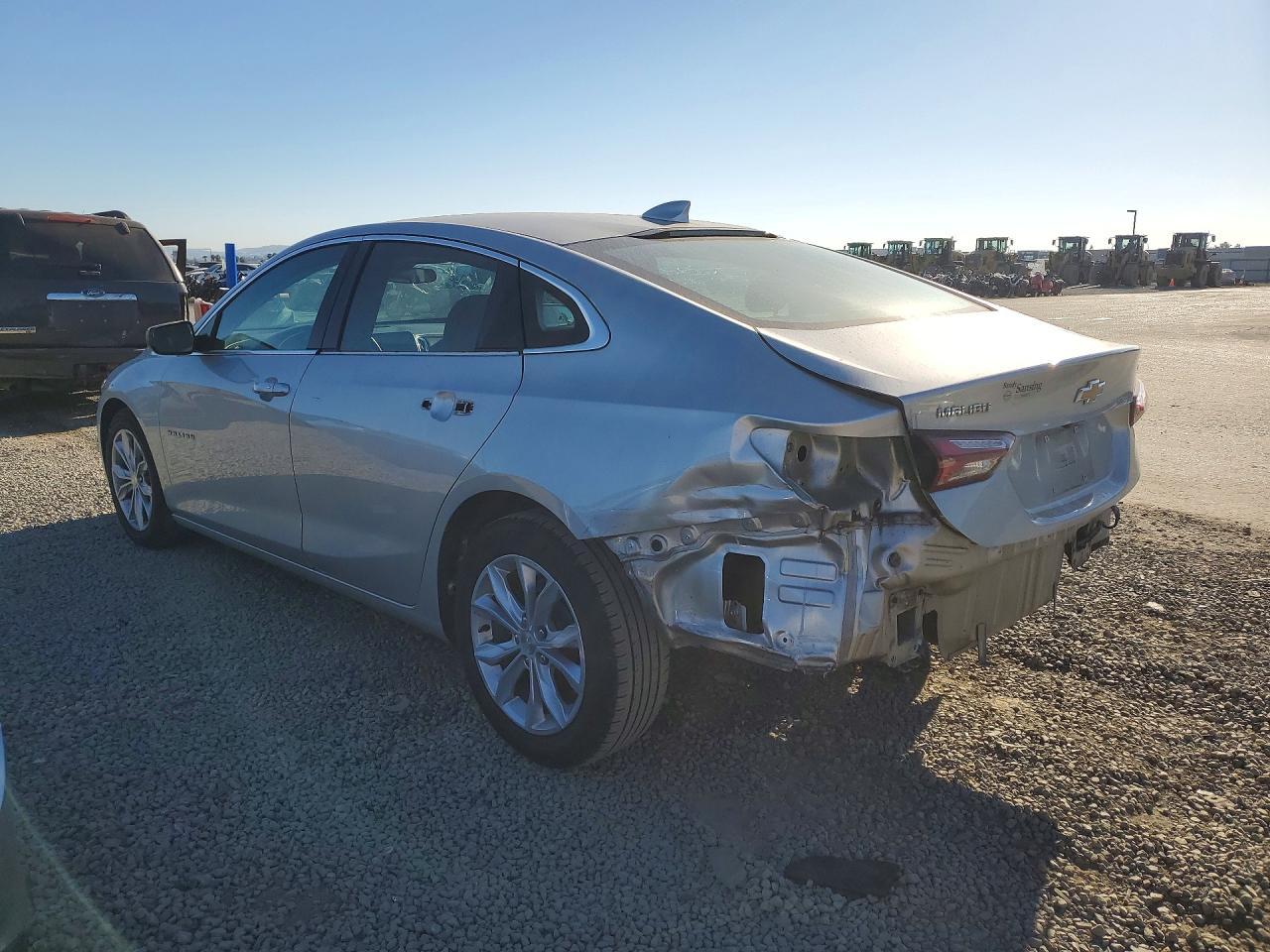 2021 Chevrolet Malibu Lt - Фото 2