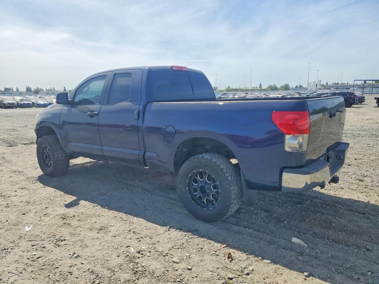 2008 Toyota Tundra Sr5 - Фото 2