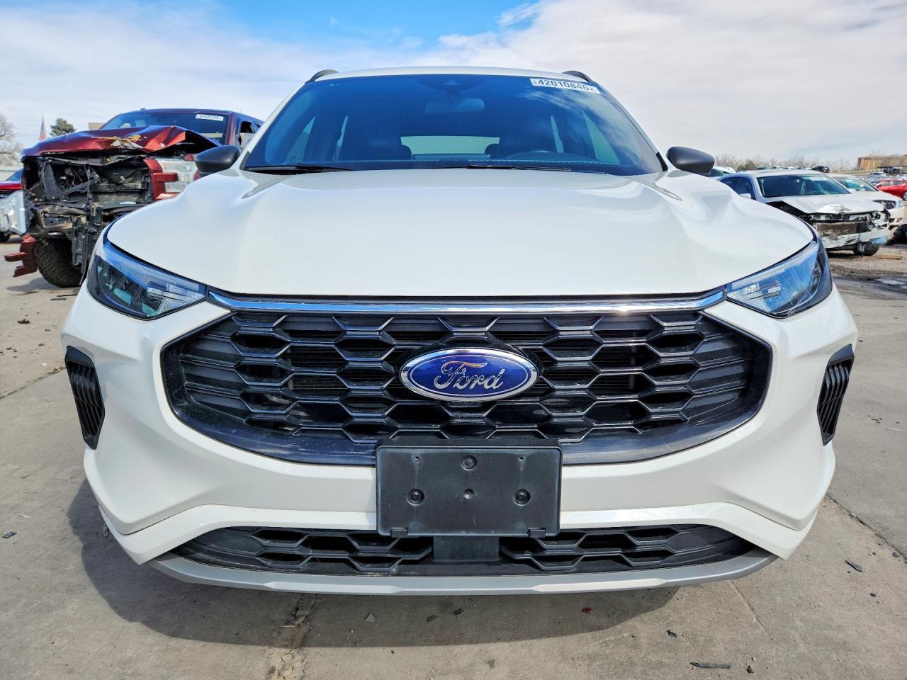 2024 Ford Escape St Line - Фото 5