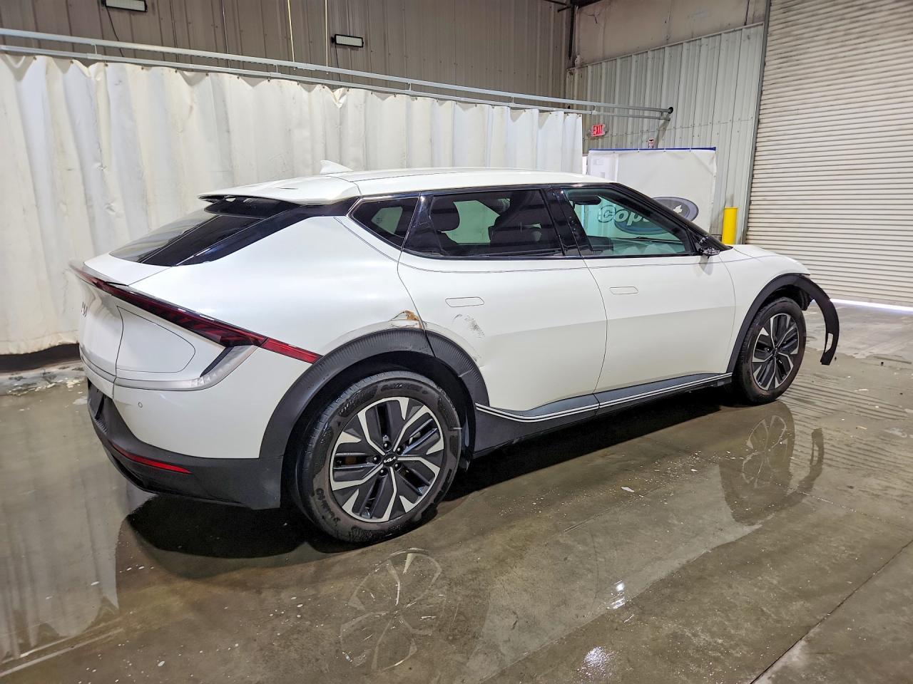 2024 Kia Ev6 Light Long Range - Image 3
