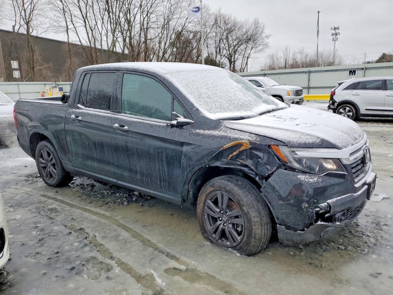 2019 Honda Ridgeline Sport - Image 4