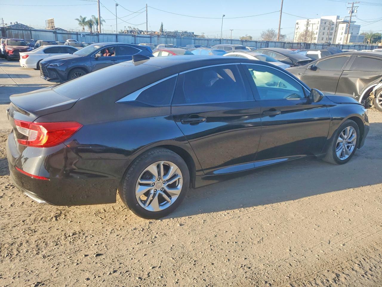 2019 Honda Accord Lx - Фото 3