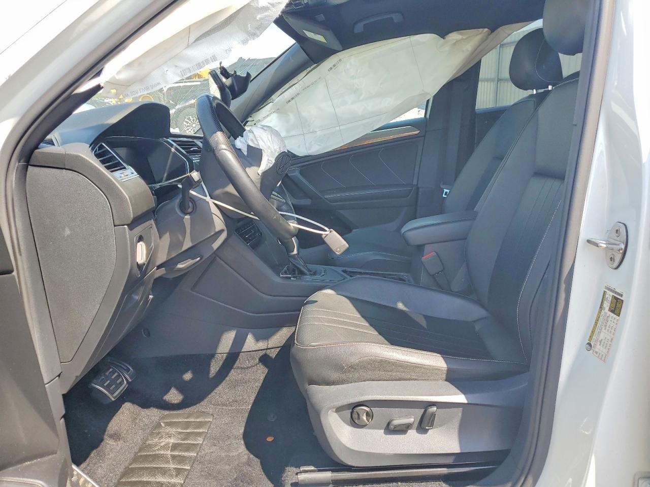 2022 Volkswagen Tiguan Se R-Line Black - Фото 7