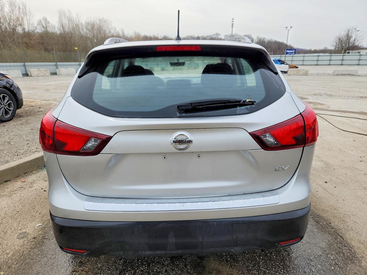 2017 Nissan Rogue Sport Sv - Фото 6