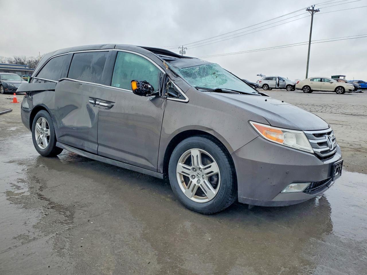 2012 Honda Odyssey Touring - Фото 4