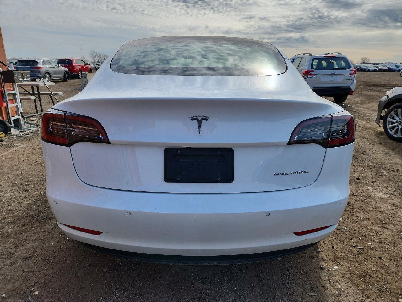 2022 Tesla Model 3 - Image 6