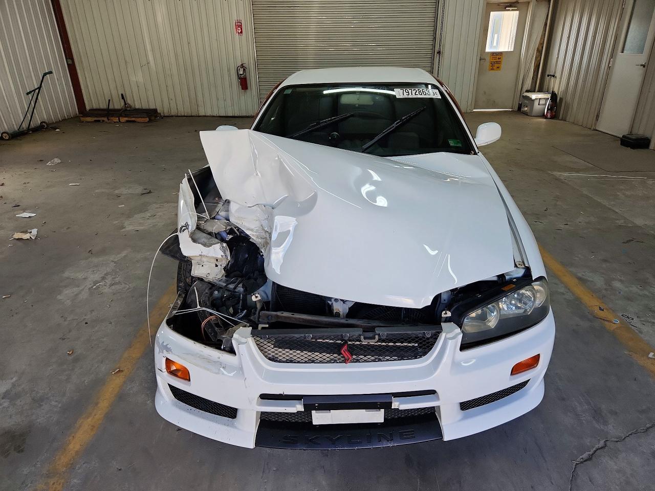 2000 Nissan Skyline - Фото 5