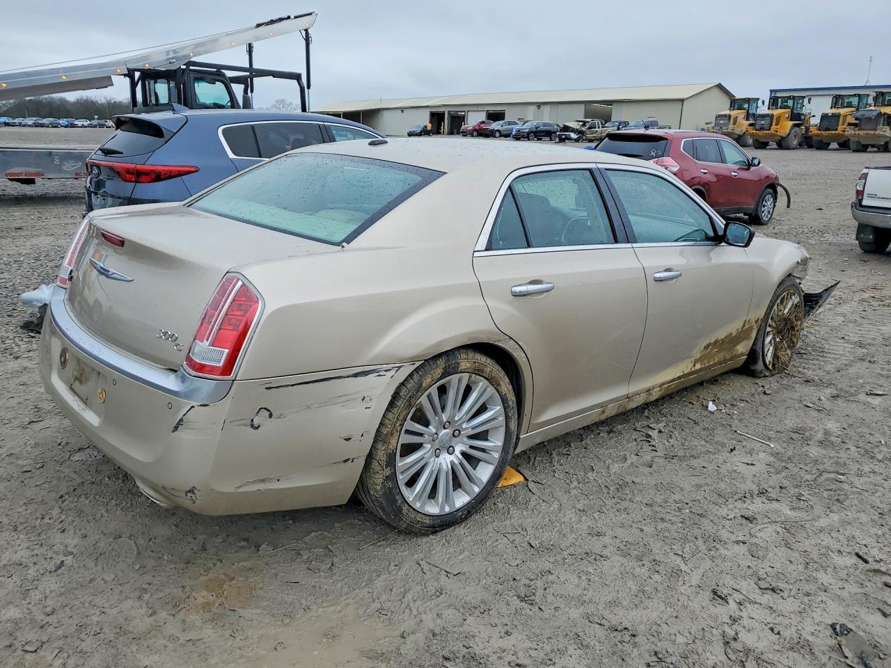 2012 Chrysler 300C Luxury - Фото 3