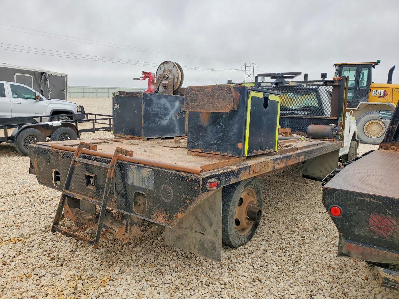 2018 Ford F550 Super Duty - Image 3