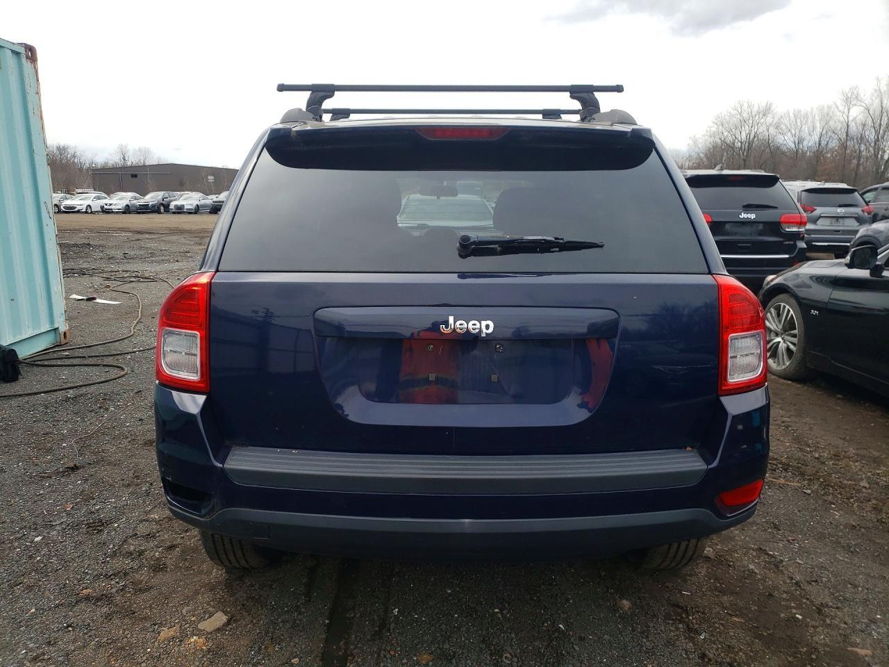 2012 Jeep Compass - Фото 6