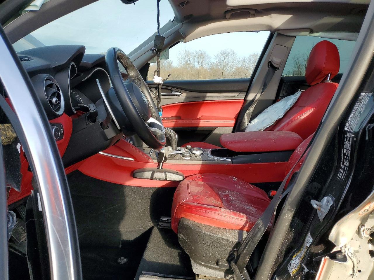 2021 Alfa Romeo Stelvio Ti - Фото 7