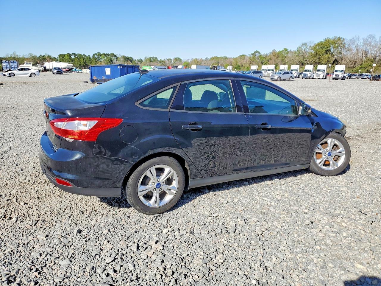 2014 Ford Focus Se - Image 3