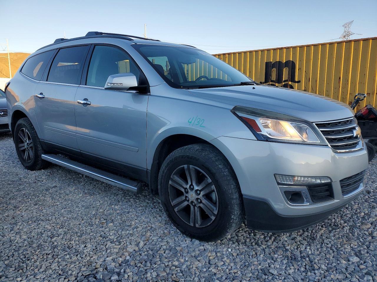 2017 Chevrolet Traverse Lt - Фото 4