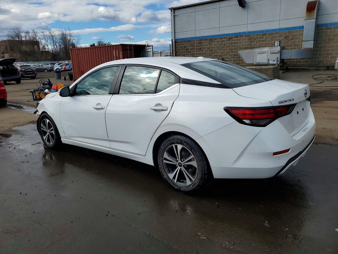 2022 Nissan Sentra Sv - Image 2