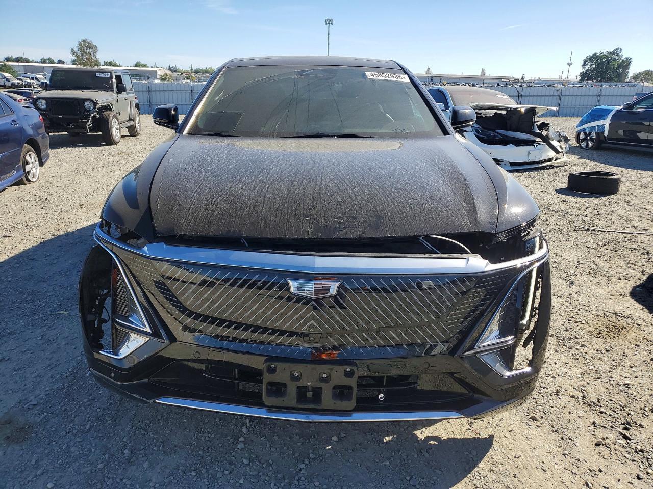 2024 Cadillac Lyriq Luxury - Image 5