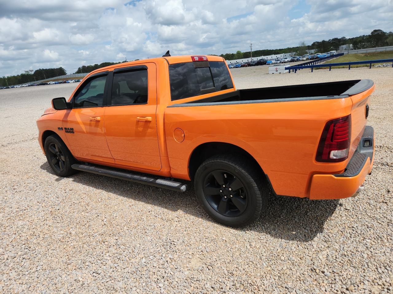 2017 Ram 1500 Sport - Фото 2