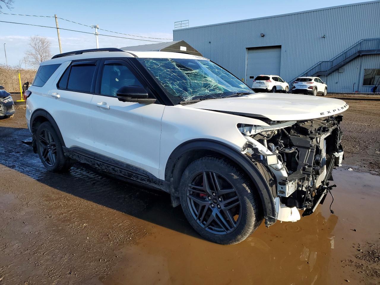 2025 Ford Explorer St - Фото 4