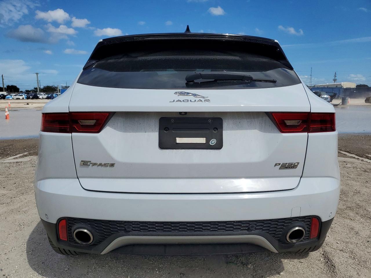 2019 Jaguar E-Pace Se - Фото 6
