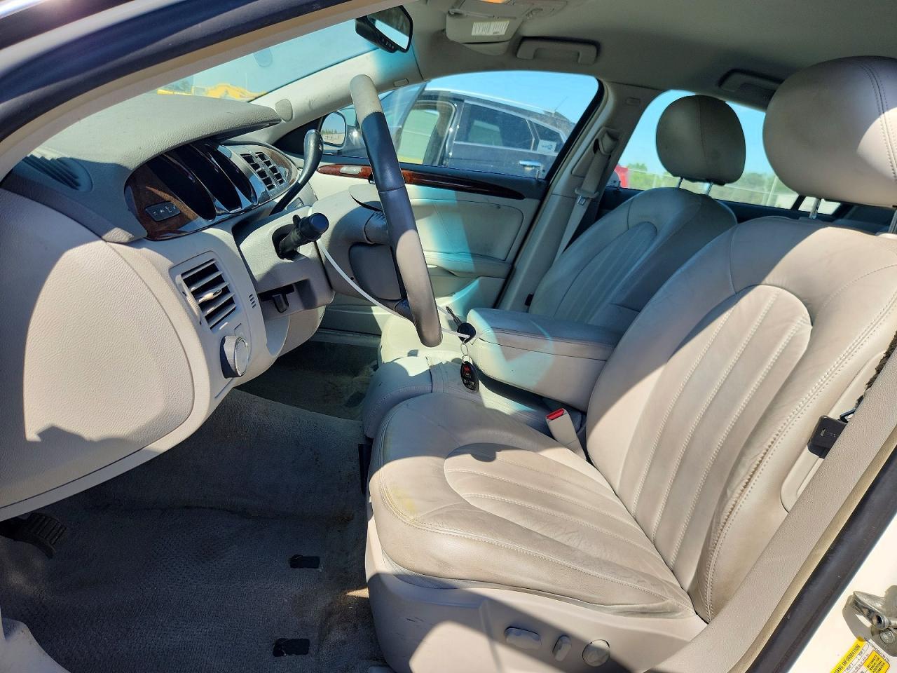 2011 Buick Lucerne Cxl - Фото 7