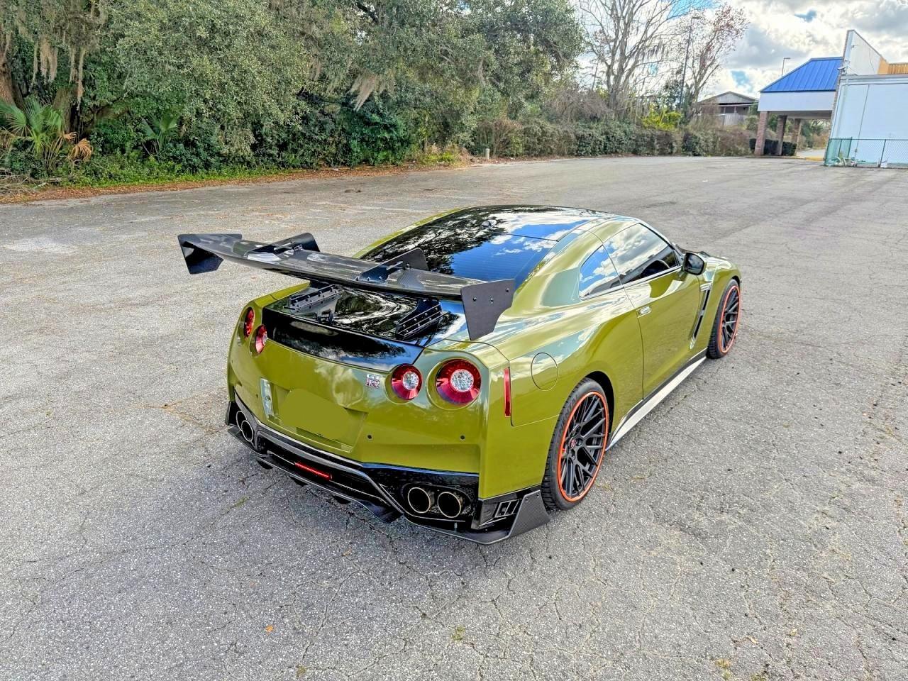 2014 Nissan Gt-R Premium - Фото 4