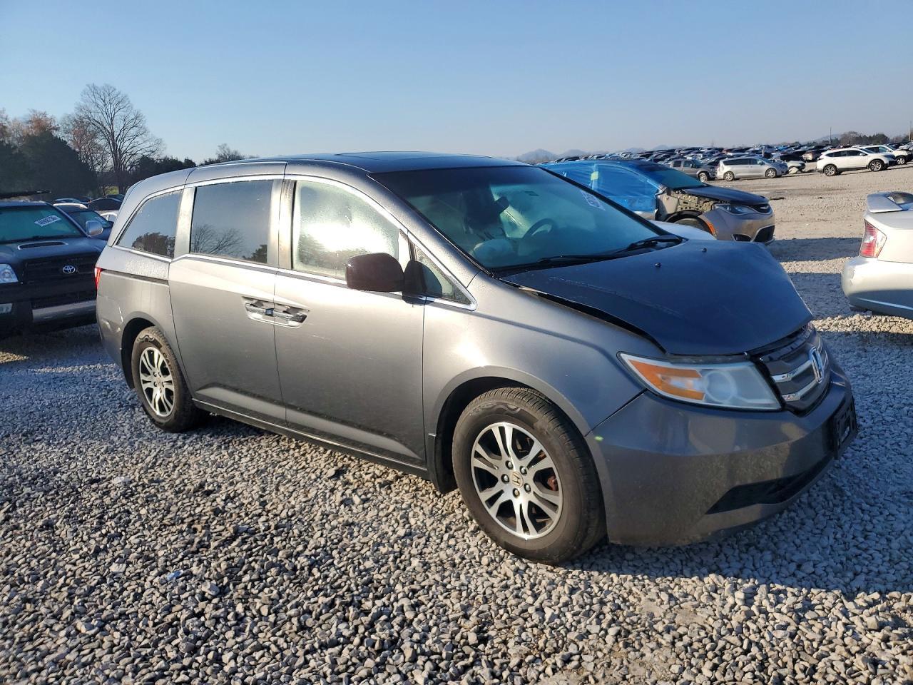 2013 Honda Odyssey Ex - Image 4