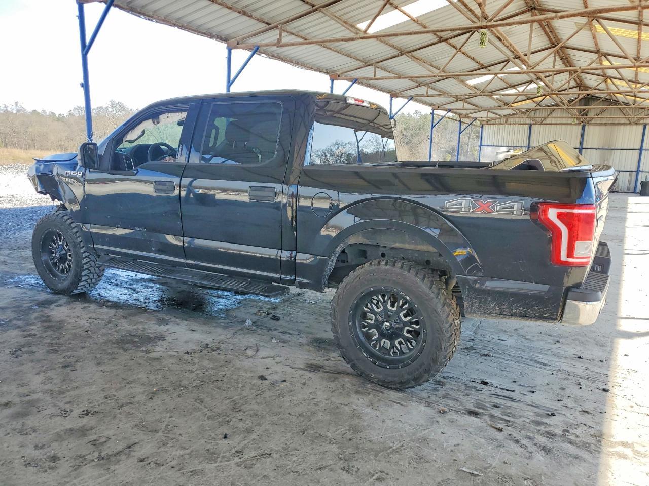 2016 Ford F150 Supercrew - Фото 2