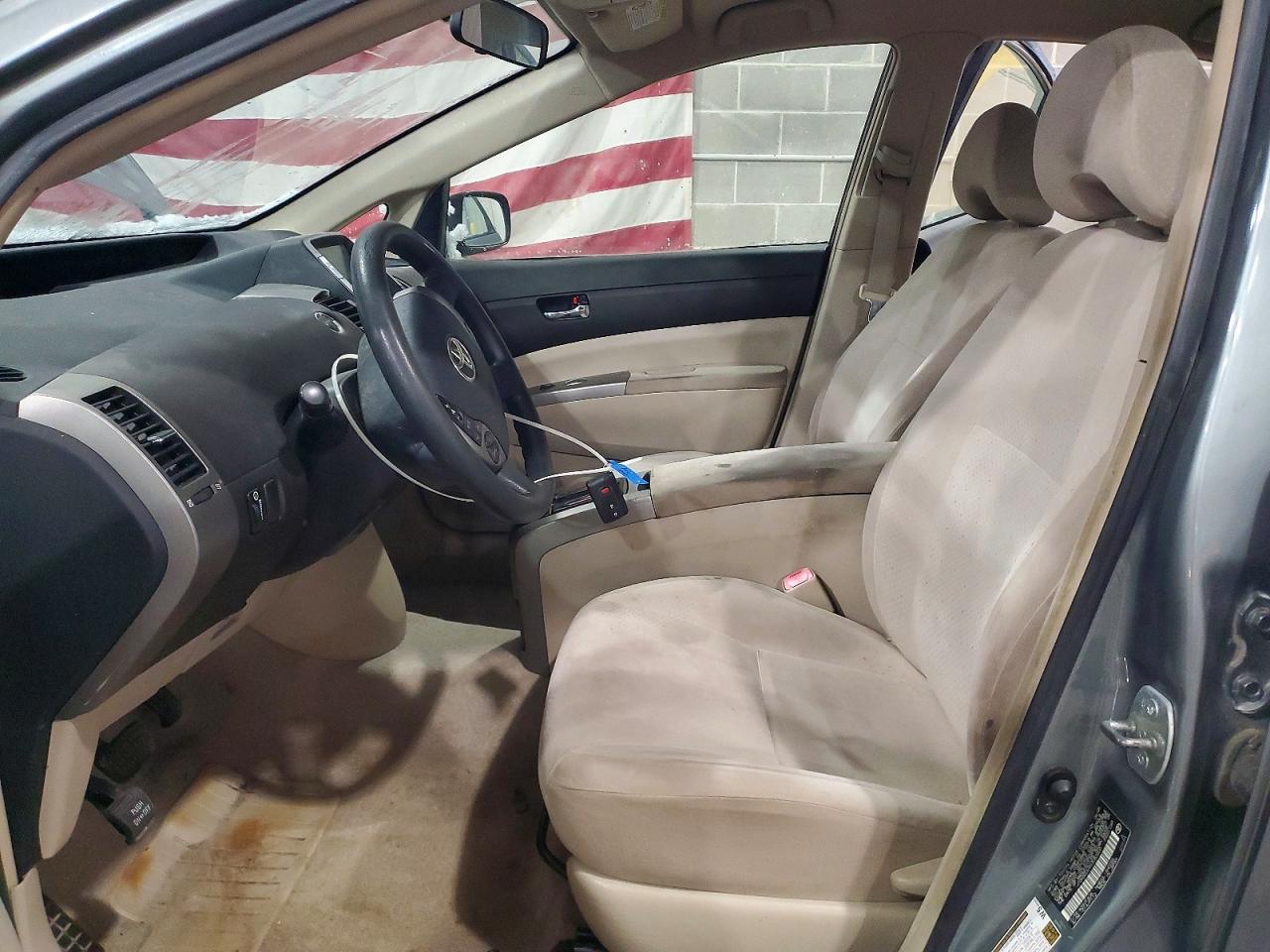2005 Toyota Prius Base - Фото 7