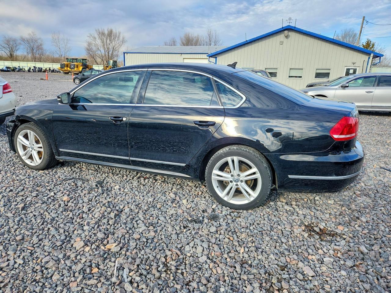 2014 Volkswagen Passat Sel - Фото 2
