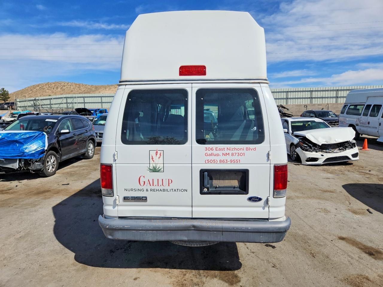 2006 Ford Econoline E350 Super Duty Van - Фото 6