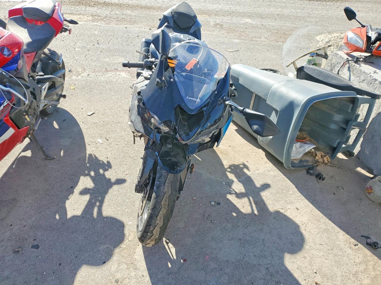 2025 Kawasaki Zx636 K - Image 2