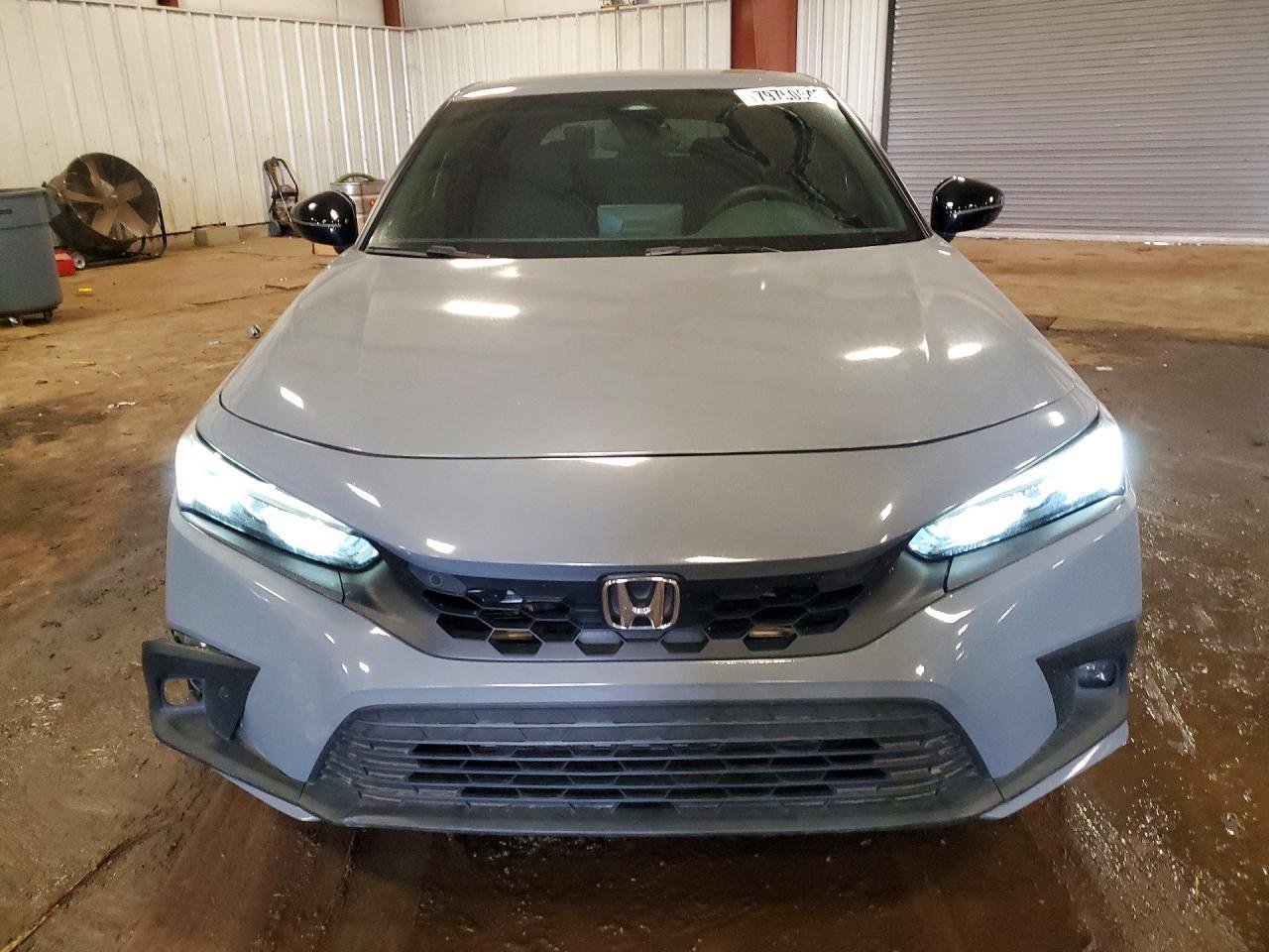 2025 Honda Civic Sport - Image 5