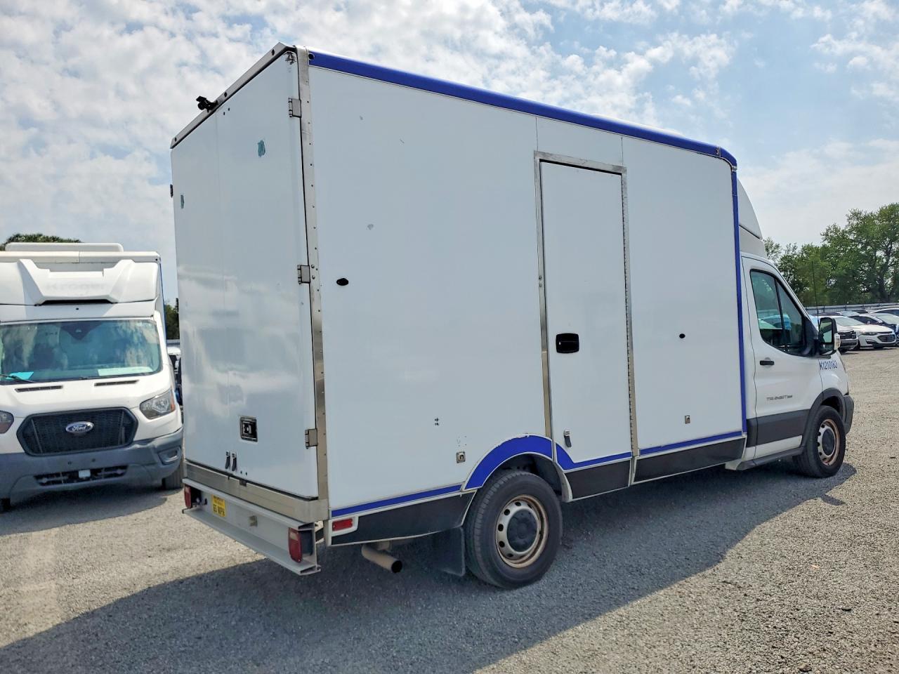 2021 Ford Transit Delivery Truck - Image 3