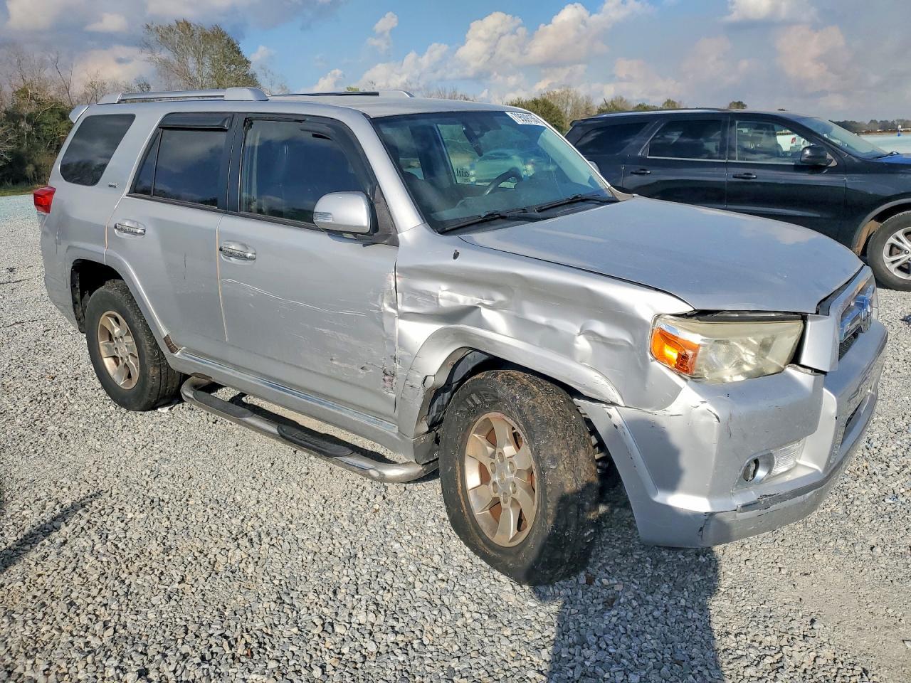 2010 Toyota 4Runner Sr5 - Image 4