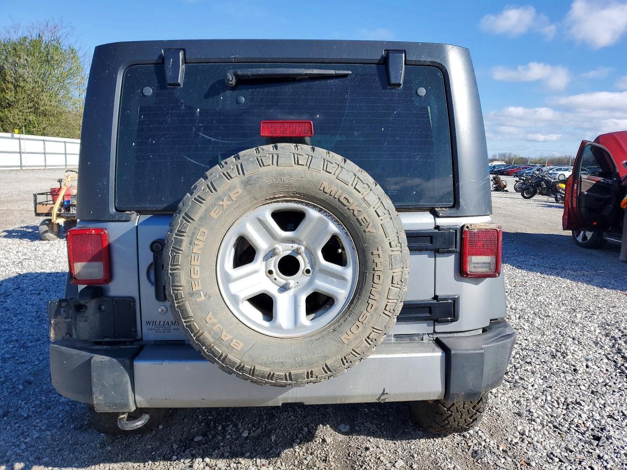 2018 Jeep Wrangler Unlimited Sport - Image 6