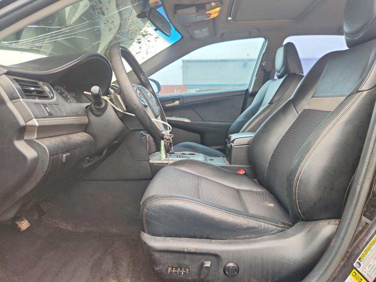 2012 Toyota Camry Se - Image 7