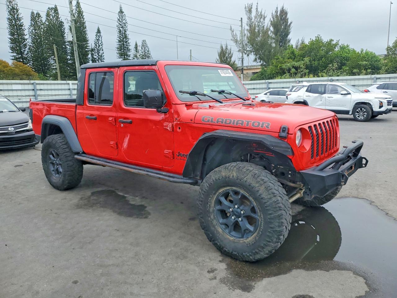 2020 Jeep Gladiator Sport - Image 4