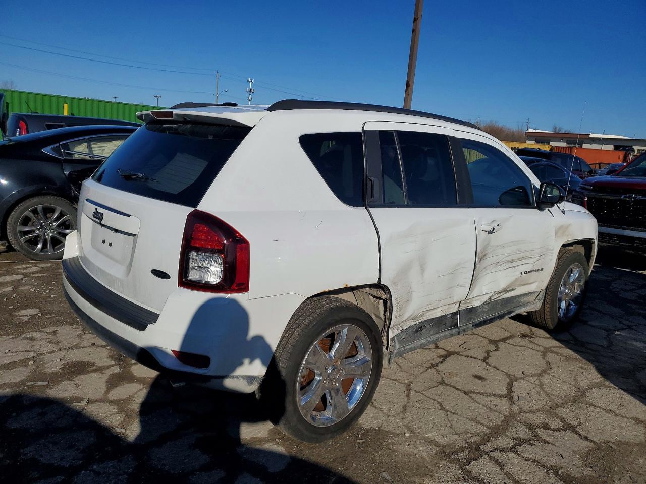 2016 Jeep Compass Sport - Фото 3