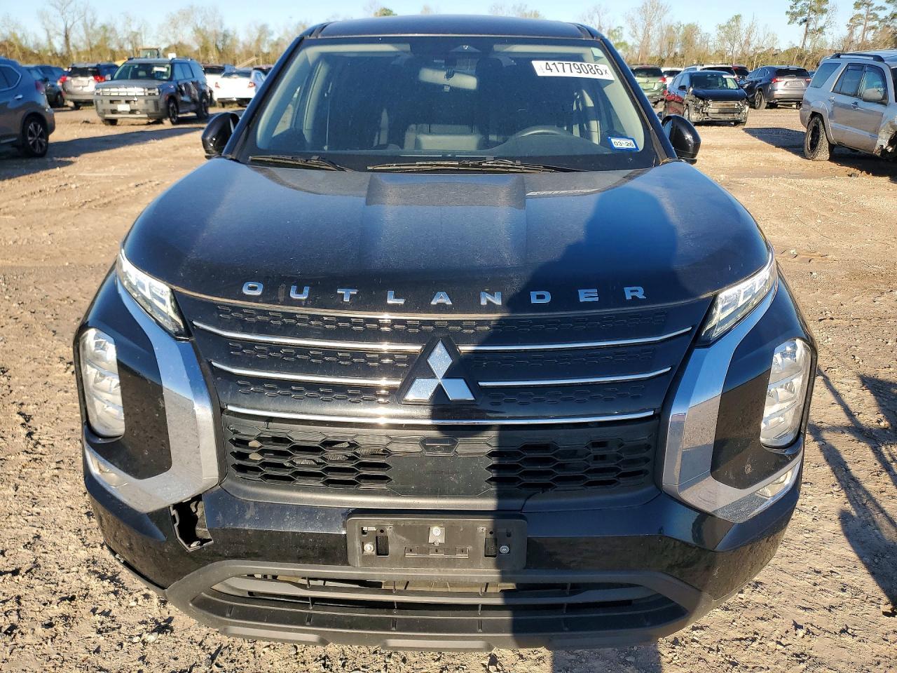 2022 Mitsubishi Outlander Es - Фото 5
