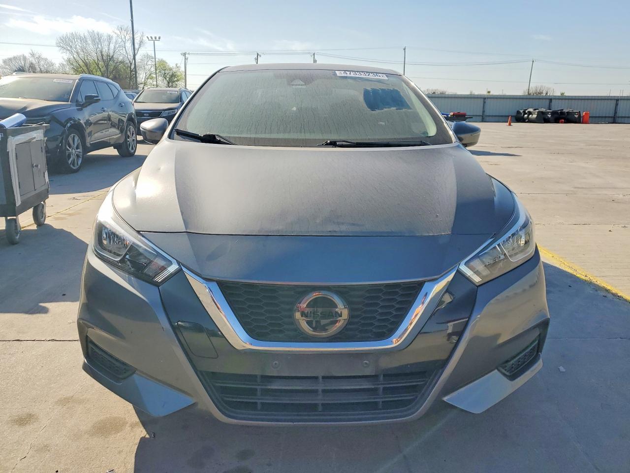 2020 Nissan Versa Sv - Image 5