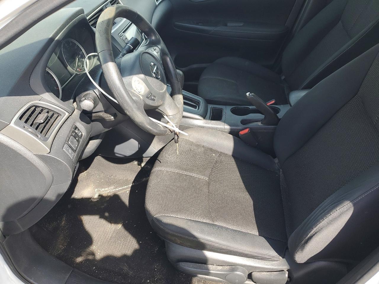 2018 Nissan Sentra S - Image 7