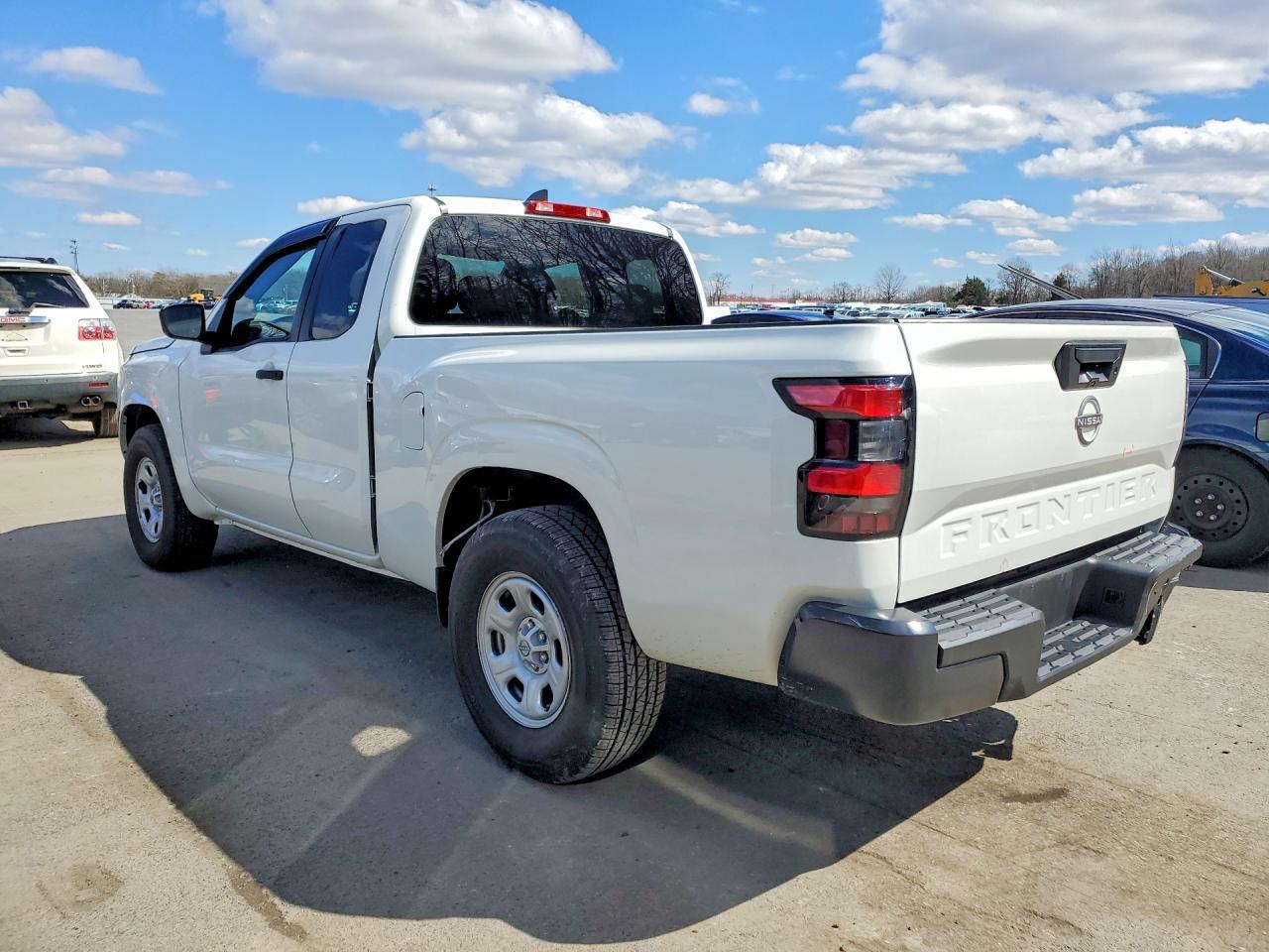 2024 Nissan Frontier S - Image 2
