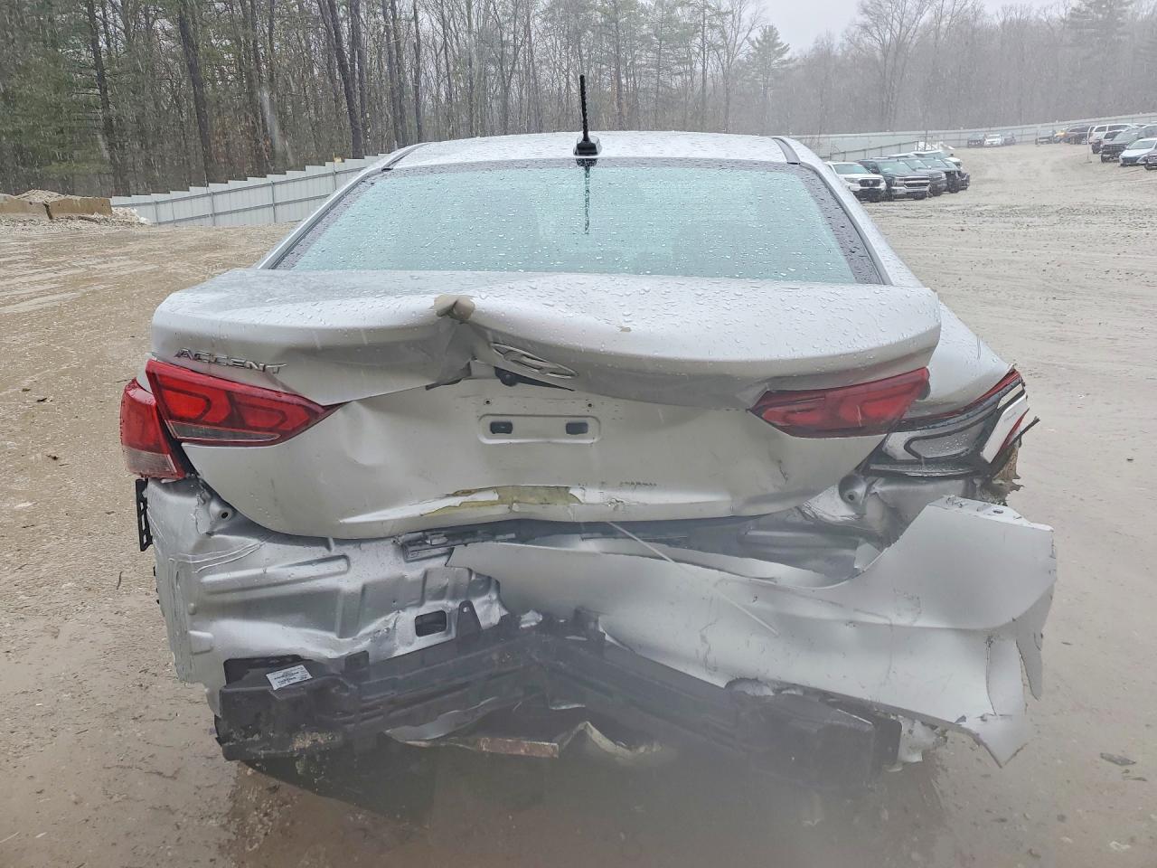 2019 Hyundai Accent Sel - Image 6