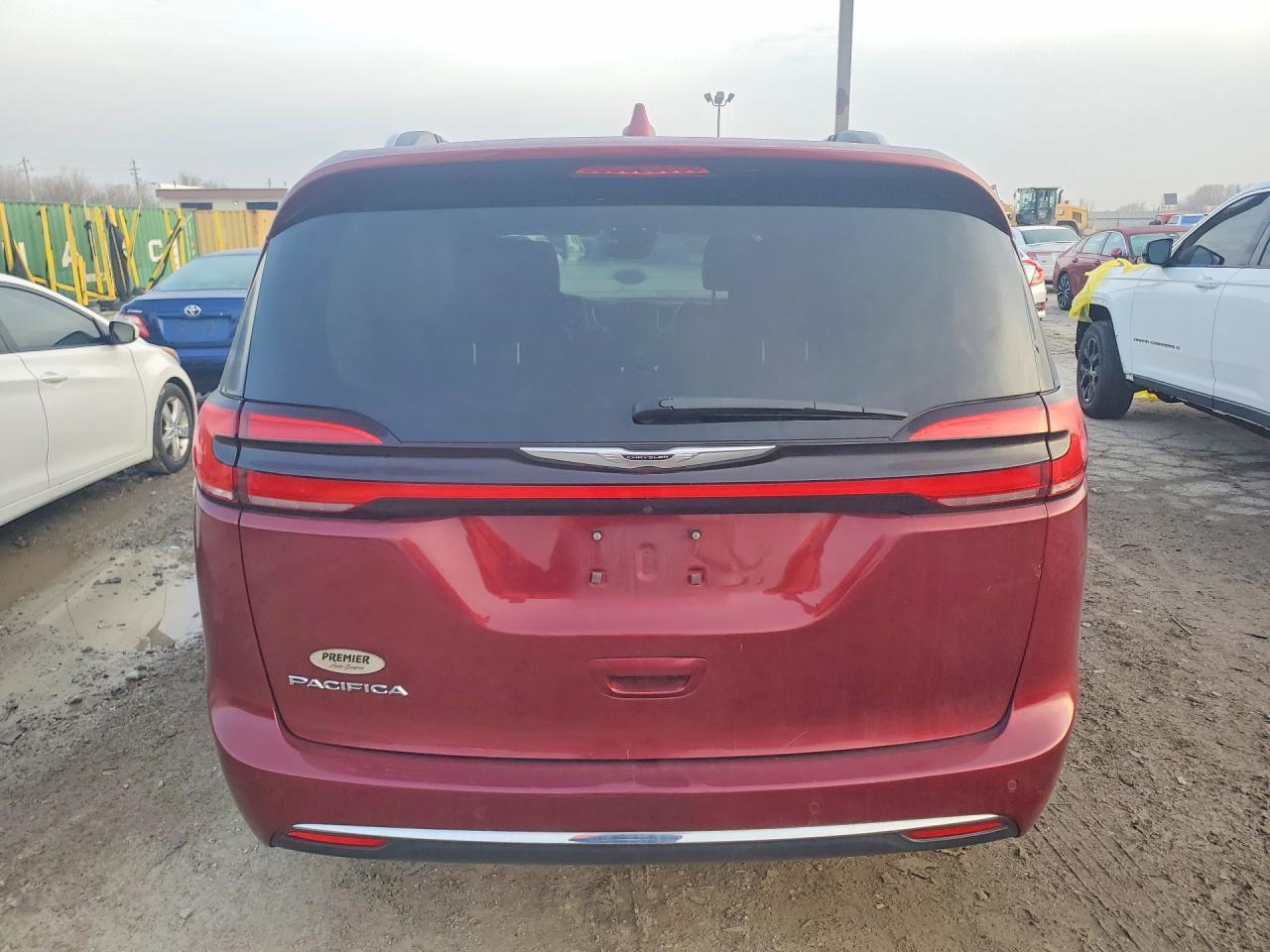 2021 Chrysler Pacifica Touring L - Image 6